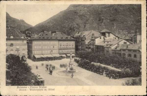 Bolzano Strassenbahn Bozen Piazza Walter Walter