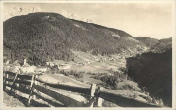 Nova Levante Strada Dolomiti