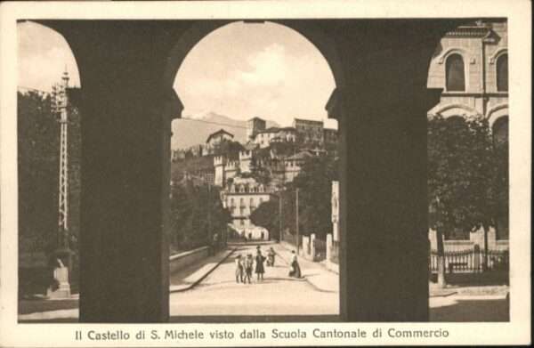 Castello San Michele Scuola Cantonale Commercio