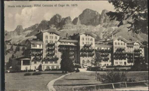 Lago Carezza Hotel Strada Dolomiti