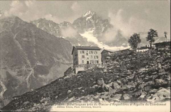 Aiguille du Chardonnet Hotel Lognan