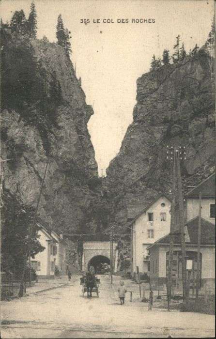 Le Locle Le Col des Roches Kutsche Tunnel