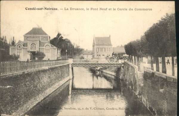 Conde-sur-Noireau la Druance le Pont Neuf le Cercle du Co
