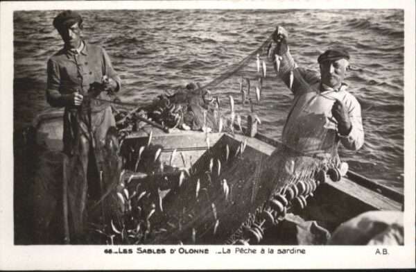Les Sables-d Olonne la Peche a la sardine