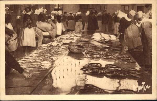 Les Sables-d Olonne la Poissonnerie