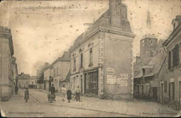 Le Lion-d Angers