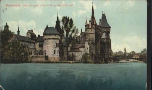 Budapest Vajdahunyad Vara Burg