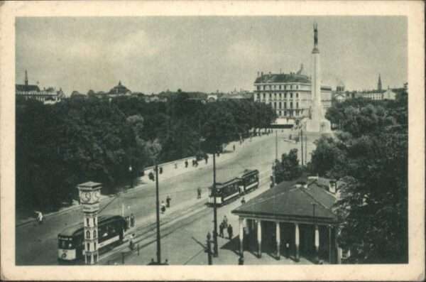 Riga Lettland Riga Strassenbahn A. H. Strasse Iela