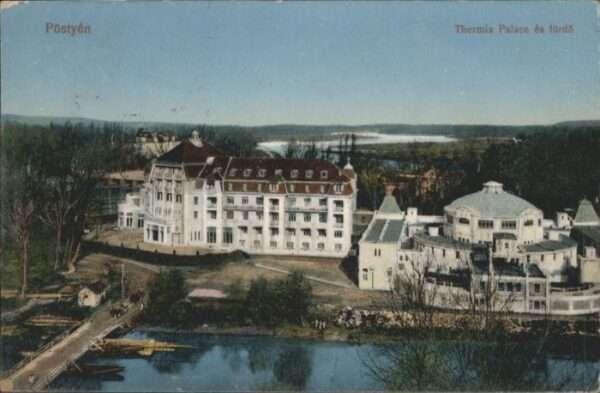 Poestyen hermia Palace Fürdö x