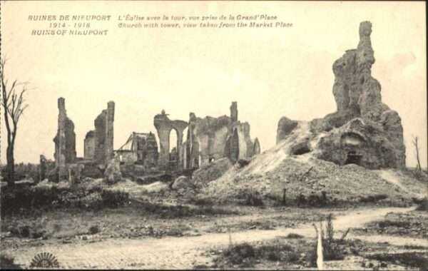 Nieuport-Bains Nieuport Eglise Grand Place Zerstörung