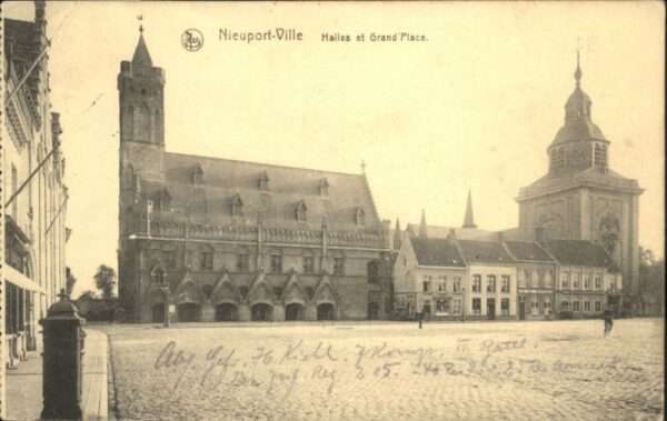 Nieuport-Bains Nieuport Ville Halles Grand Place