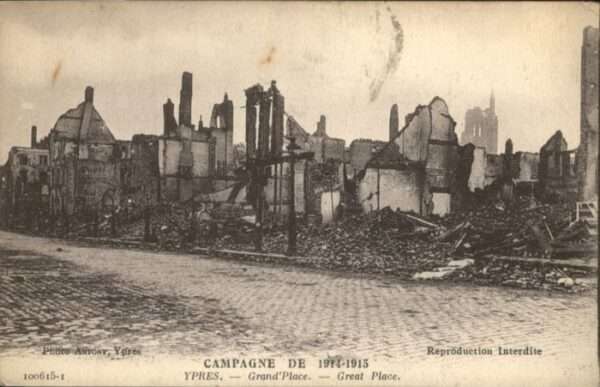 Ypern Ypres Ypres Grand Place Zerstörung