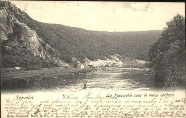 Stavelot Passerelle Chateau