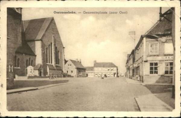 Oostroozebeke Gemeenteplaats