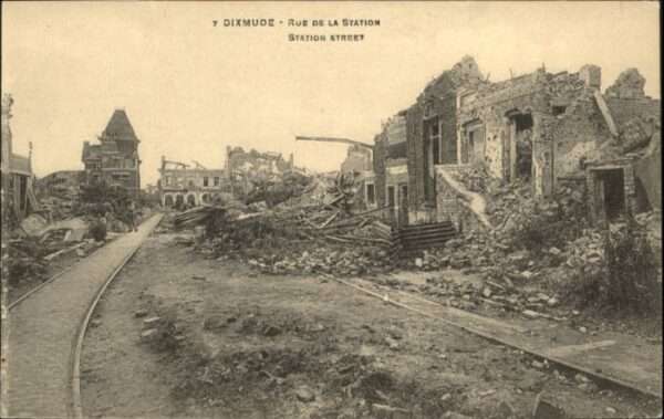 Dixmude Rue Station Street Ruines Zerstörung