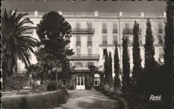 Hyeres Maison Chateaubriand