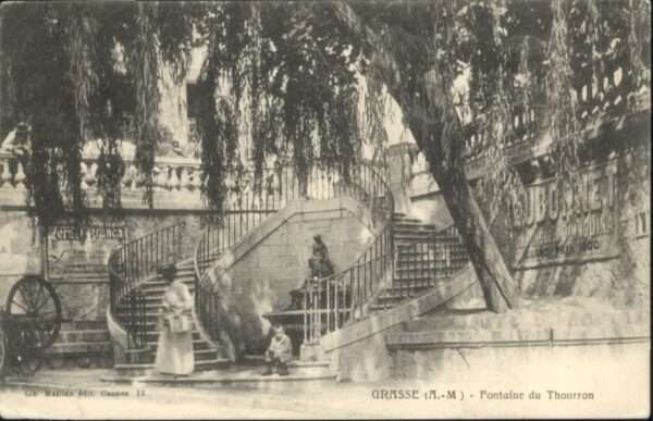 Grasse Fontaine Thourron