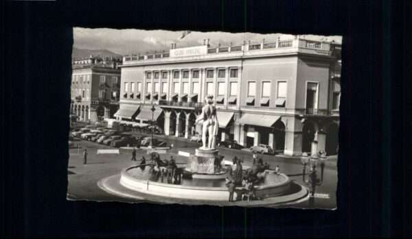 Nice Alpes Maritimes Nice Place Massena Fontaine Soleil