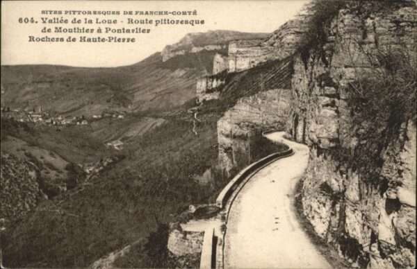 Mouthier-Haute-Pierre Vallee Loue Rocher