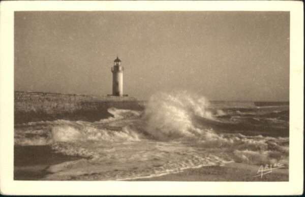 Le Chateau-d Oleron Cotiniere Phare