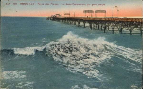 Trouville Reine Plage Jetee