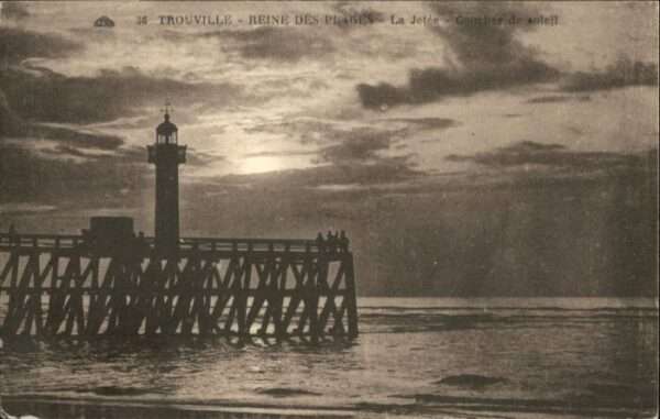 Trouville Reine Plage Jetee