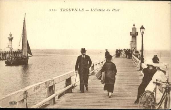 Trouville Port