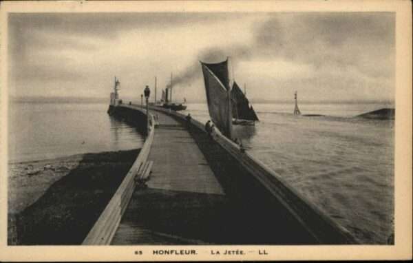 Honfleur Jetee