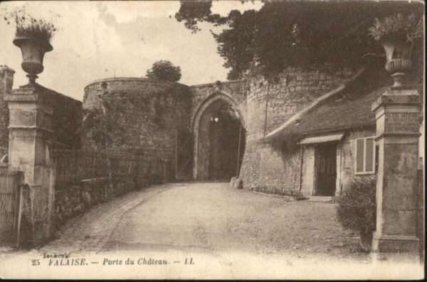 Falaise Calvados Port Chateau