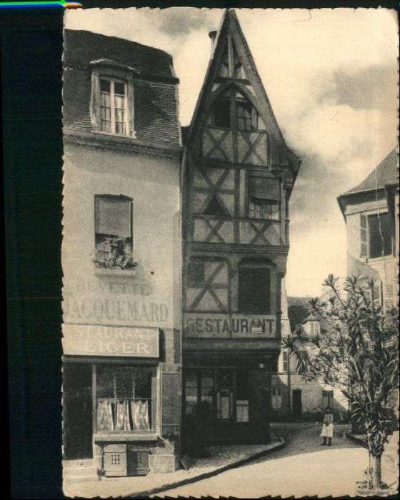 Moulins Rue Ancien Palais