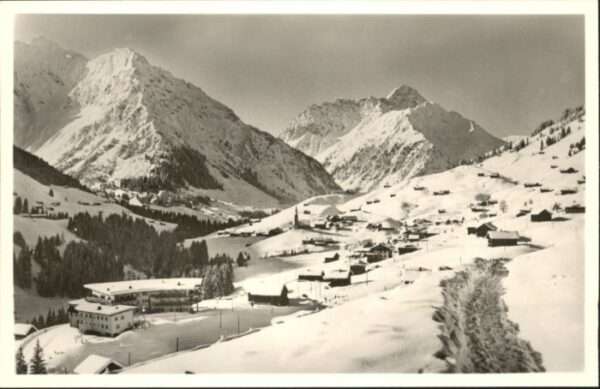 Hirschegg Kleinwalsertal Vorarlberg Hirschegg Kleinwalsertal Elferkopf Zwöl