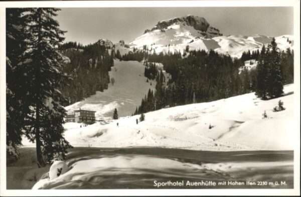 Hirschegg Kleinwalsertal Vorarlberg Hirschegg Kleinwalsertal Sporthotel Aue