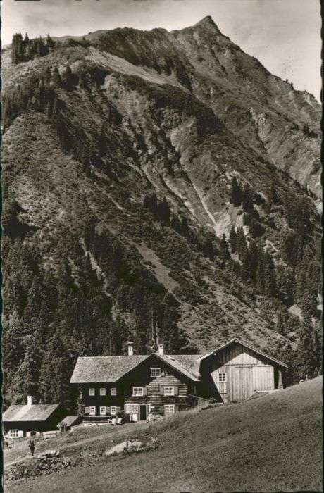Baad Mittelberg Kleinwalsertal Baad Kleinwalsertal Starzelhaus Unspitz