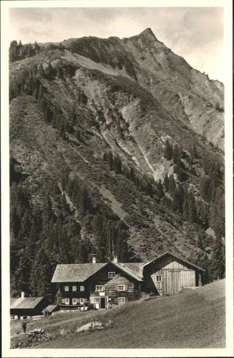 Baad Mittelberg Kleinwalsertal Baad Kleinwalsertal Starzelhaus Unspitz