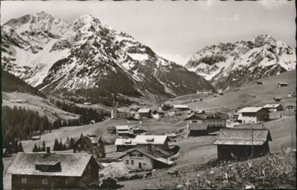 Hirschegg Kleinwalsertal Vorarlberg Hirschegg Kleinwalsertal Elferkopf Zwöl
