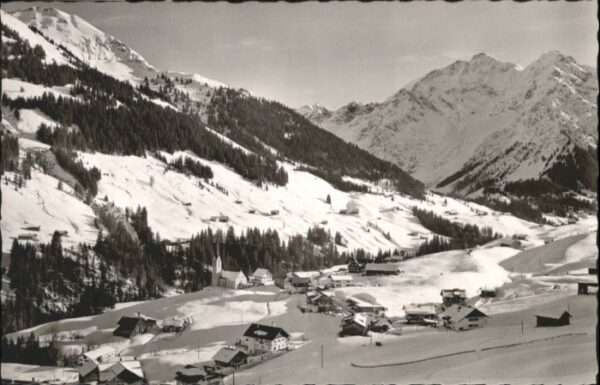 Hirschegg Kleinwalsertal Vorarlberg Hirschegg Kleinwalsertal Hammerspitze E