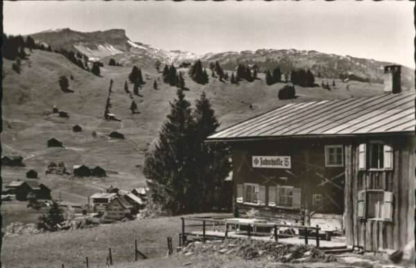 Hirschegg Kleinwalsertal Vorarlberg Hirschegg Kleinwalsertal Jahn Hütte