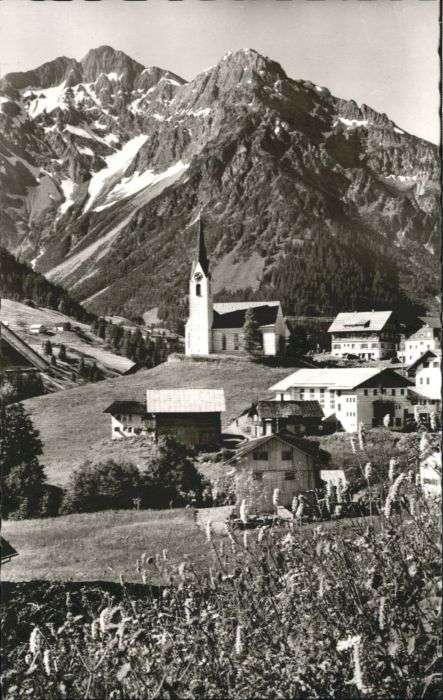 Hirschegg Kleinwalsertal Vorarlberg Hirschegg Kleinwalsertal Elferkopf Zwöl