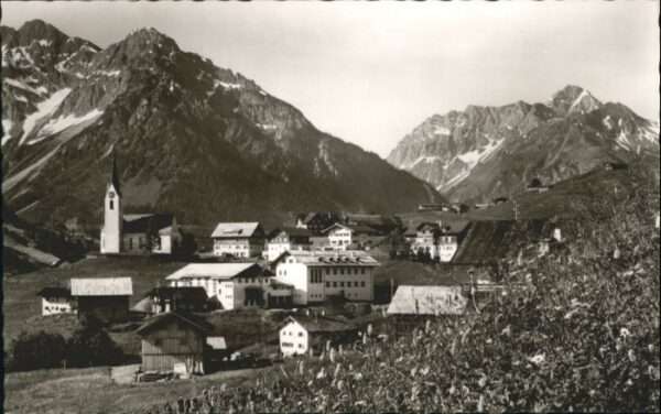 Hirschegg Kleinwalsertal Vorarlberg Hirschegg Kleinwalsertal Elferkopf Zwöl