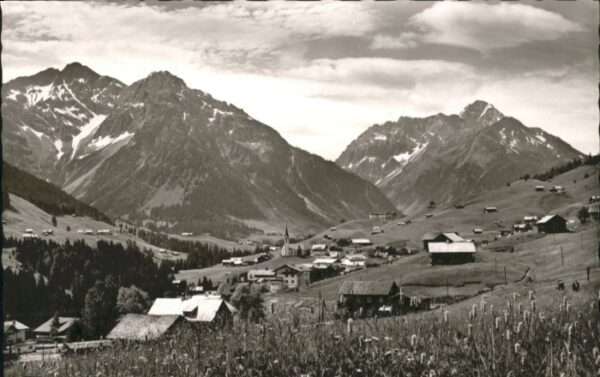 Hirschegg Kleinwalsertal Vorarlberg Hirschegg Kleinwalsertal Widderstein Bä
