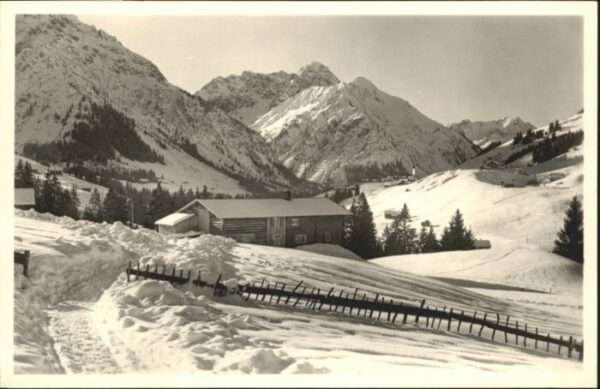Hirschegg Kleinwalsertal Vorarlberg Hirschegg Kleinwalsertal Jahn Hütte