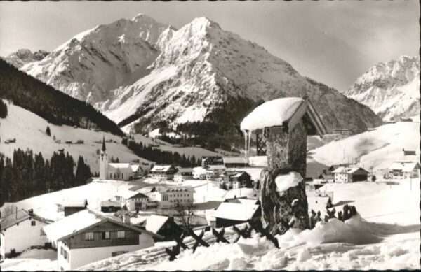 Hirschegg Kleinwalsertal Vorarlberg Hirschegg Kleinwalsertal Elferkopf Zwöl