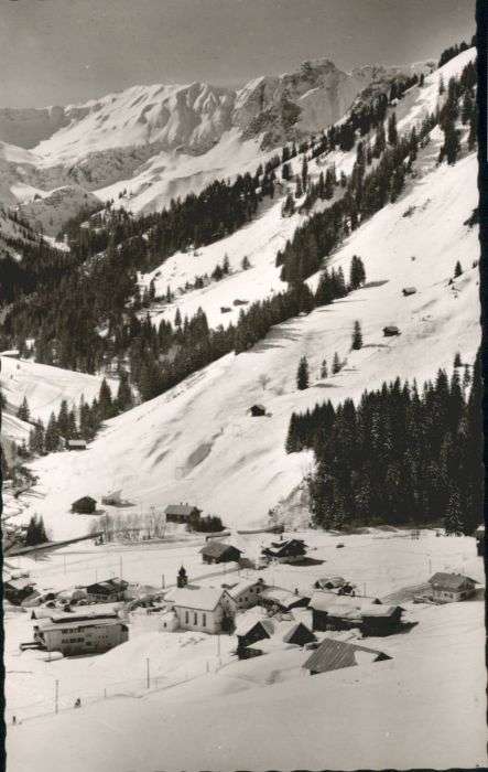 Baad Mittelberg Kleinwalsertal Baad Kleinwalsertal Starzelhaus