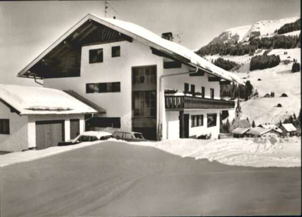 Hirschegg Kleinwalsertal Vorarlberg Hirschegg Kleinwalsertal Gästehaus Breu