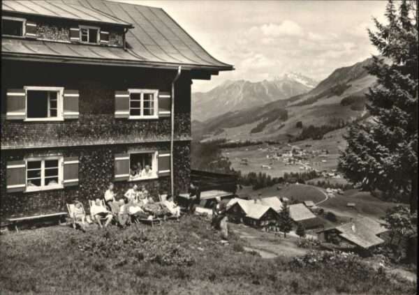 Hirschegg Kleinwalsertal Vorarlberg Hirschegg Kleinwalsertal Gästehaus Berg