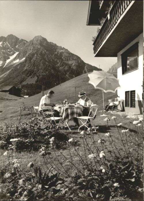 Hirschegg Kleinwalsertal Vorarlberg Hirschegg_Kleinwalsertal Gästehaus Breu
