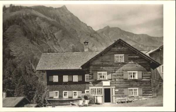 Baad Mittelberg Kleinwalsertal Baad_Kleinwalsertal Starzelhaus