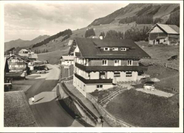 Riezlern Kleinwalsertal Vorarlberg Riezlern_Kleinwalsertal Berghaus Sonnen