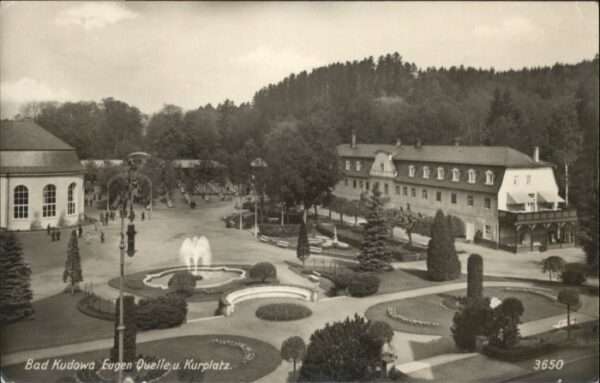 Bad Kudowa Niederschlesien Bad Kudowa Eugen Quelle Kurplatz Brunne