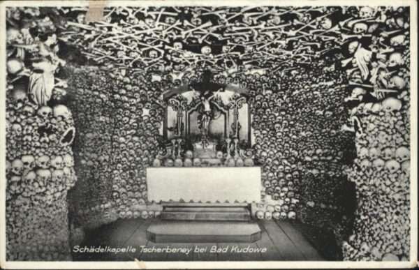 Tscherbeney Schädelkapelle Bad Kudowa